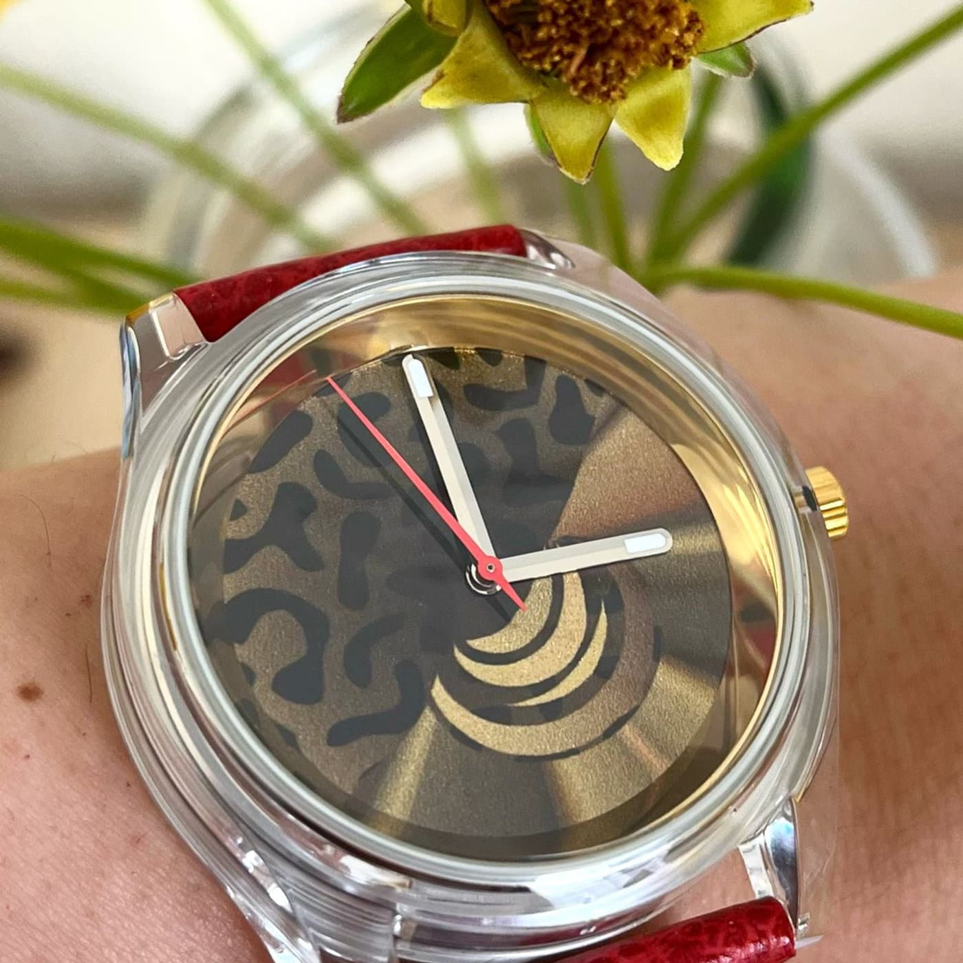 Saori watch